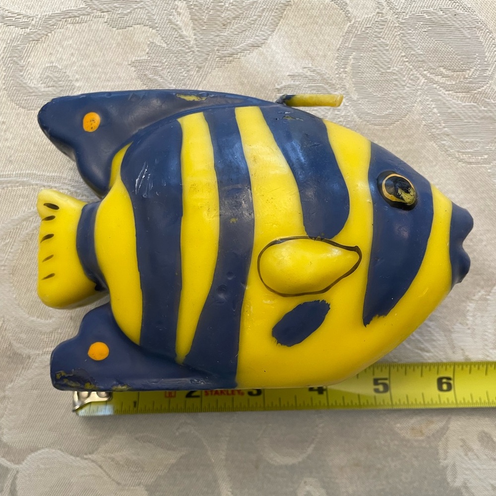 Tropical Blue and Yellow Fish Candle